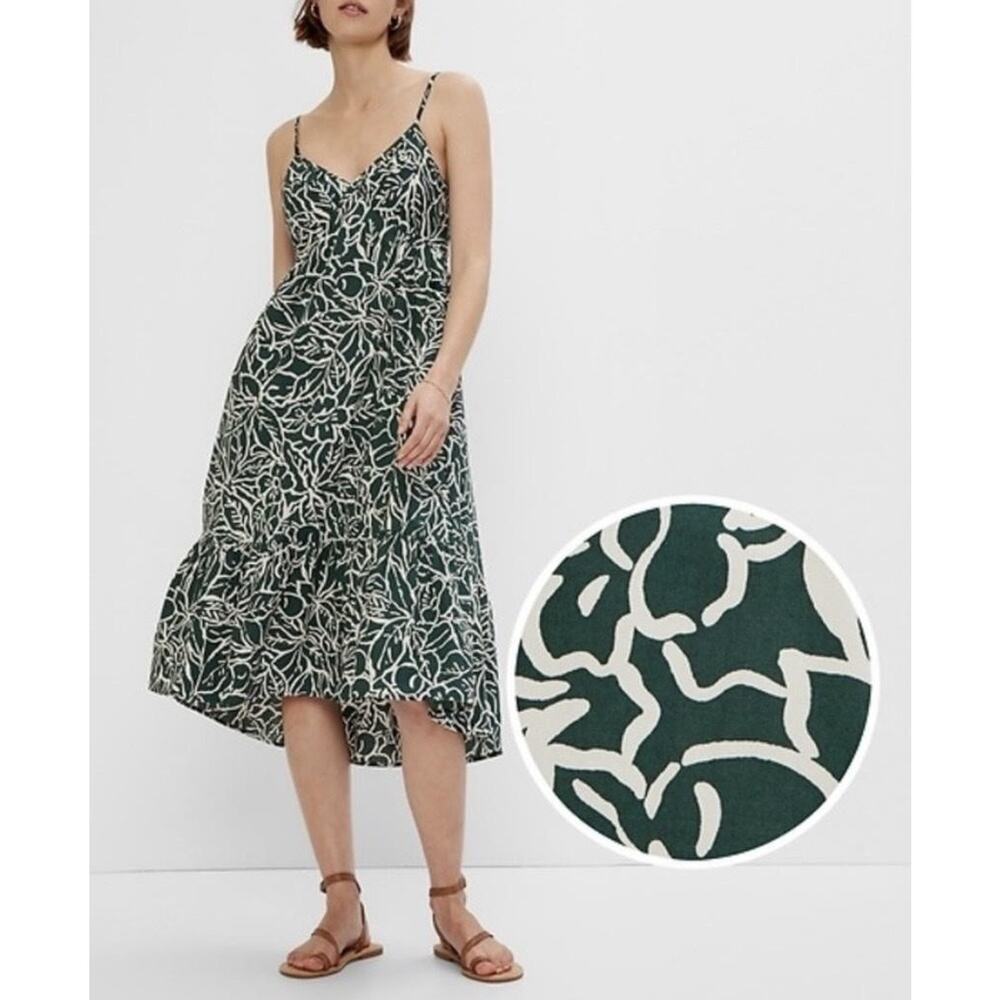 Gap Dress Womens Medium Green White Floral Smocked Cotton Ruffle Sundress